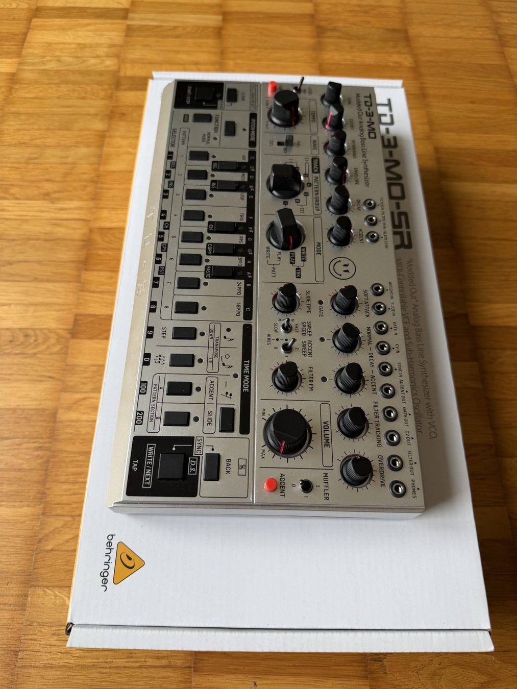 Behringer Instruments de musique: Behringer TD-3-MO-SR – D'occasion à Niederglatt ZH par Bluevortex 3
