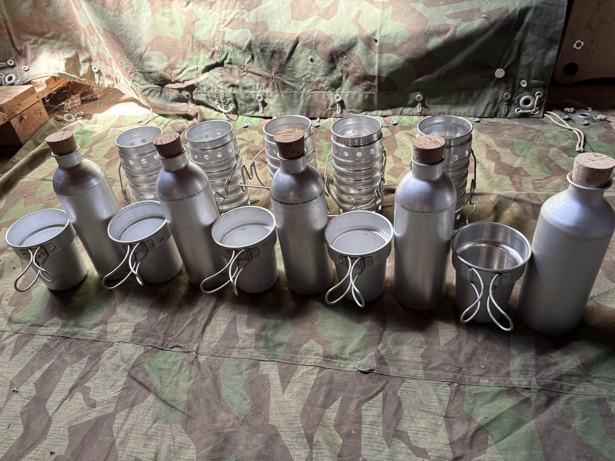 Schweizer Armee Attrezzatura & Pezzi di ricambio: Schweizer Armee Borde-Flaschenkocher 5 Stück – Usato da Wil ZH venduto da El_Bicho