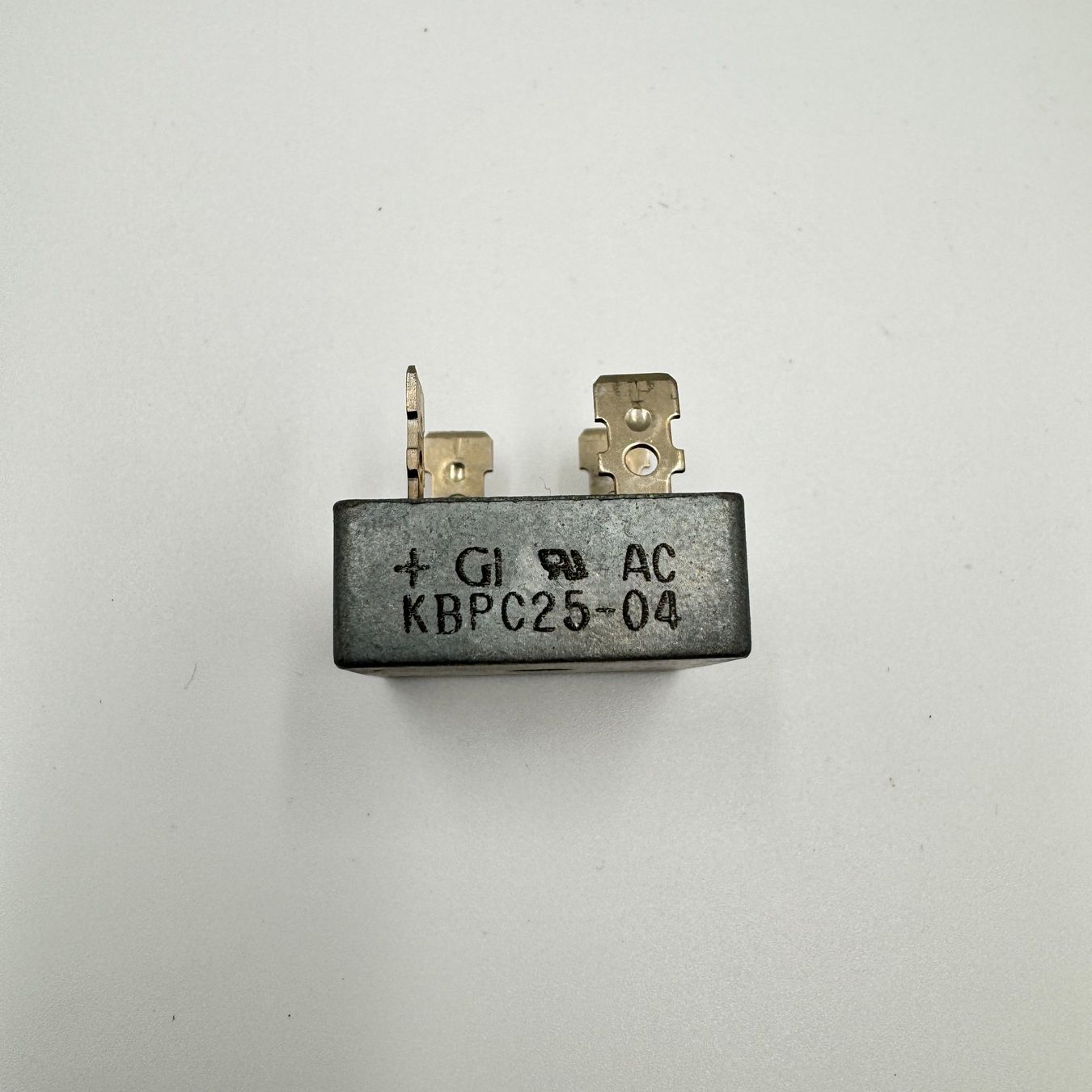 Componenti elettronici: Brückengleichrichter KBPC25-04 – Nuovo (secondo la descrizione) da Hofstetten ZH venduto da Balu083 2