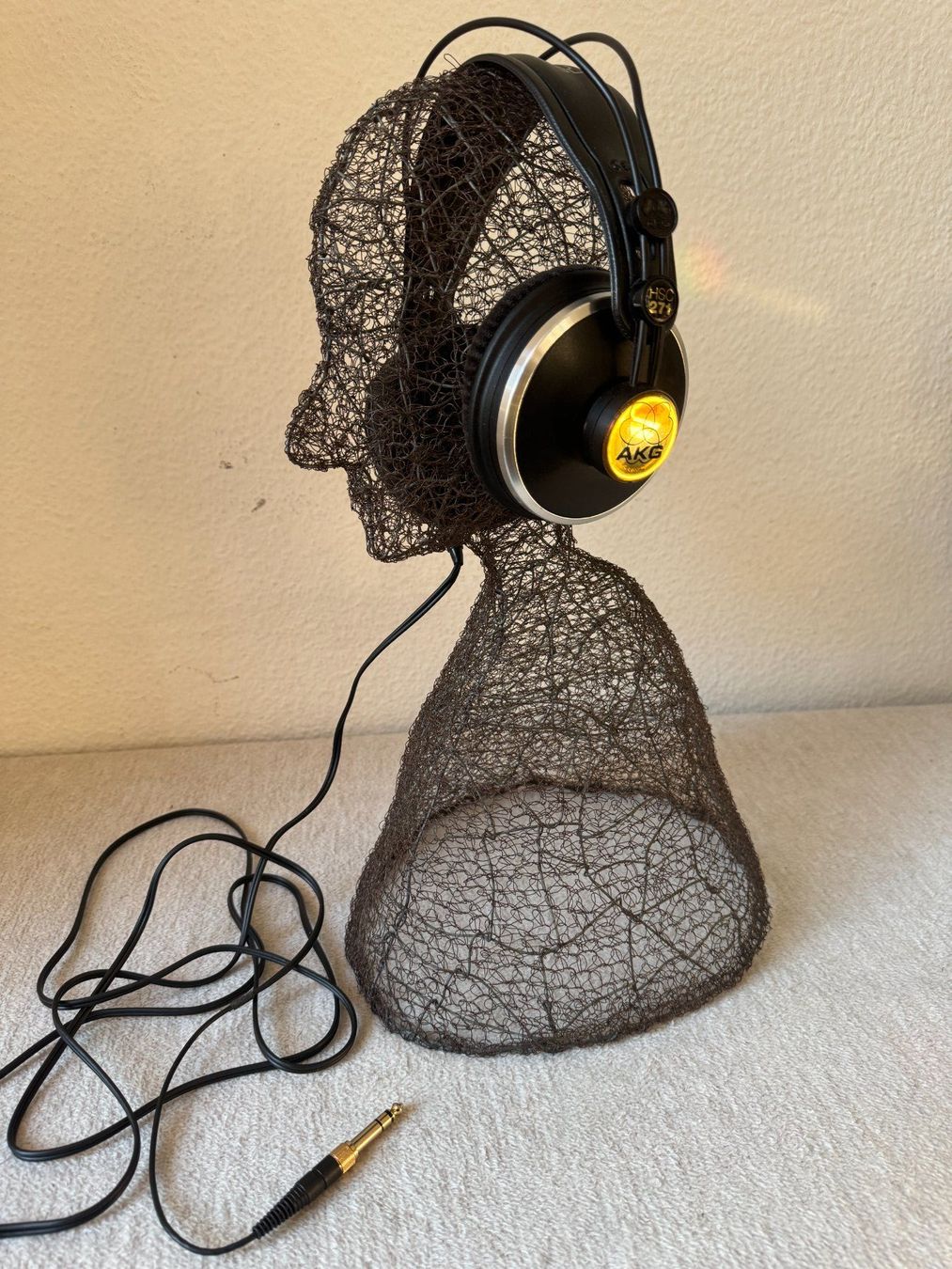 Akg Cuffie: Headphone AKG HSC271 with cable no mic no24 – Usato da Zürich venduto da Malco0 2