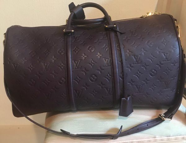 Louis Vuitton Taschen: Sac Keepall Louis Vuitton aube 45 – Gebraucht aus Pully von Occasions-luxe.Golay