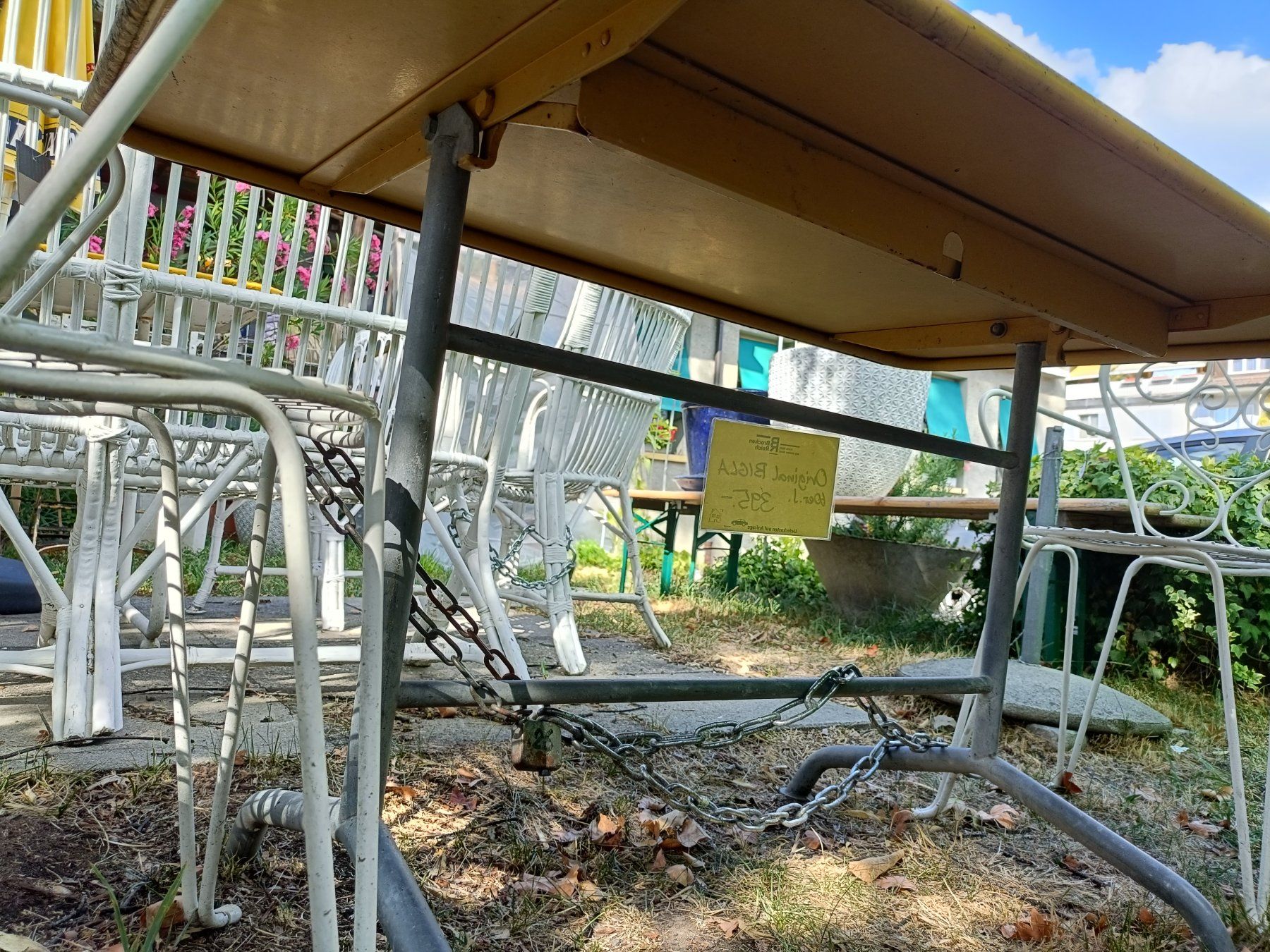 Bigla Tische: Bigla Gartentisch – Gebraucht aus Köniz von Brockenreich 2