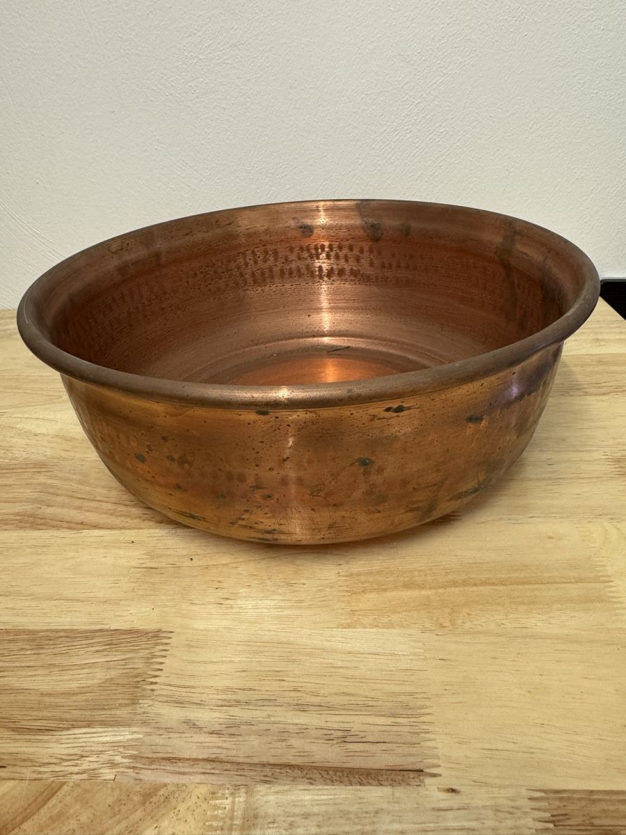 Coupes: Kupferschale Durchmesser ca. 31cm gebraucht – D'occasion à Birsfelden par inf_l2yy