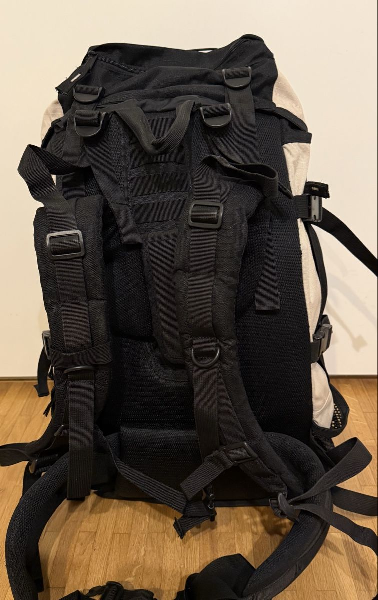 Rucksäcke: Rucksack Peak 52 Outback gute Zustand – Gebraucht aus Luzern von Combi 4