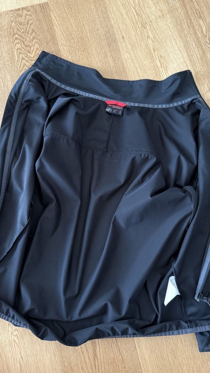 Mammut Jacken: Mammut softshell jacket XL – Gebraucht aus Boswil von hey.itsme 5