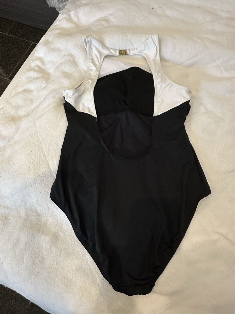 Ralph Lauren Costumi da bagno & Bikini: Ralph Lauren Badeanzug Neu Gr. Xl – Nuovo e nell'imballaggio originale da Altdorf SH venduto da ben_r9kc 1