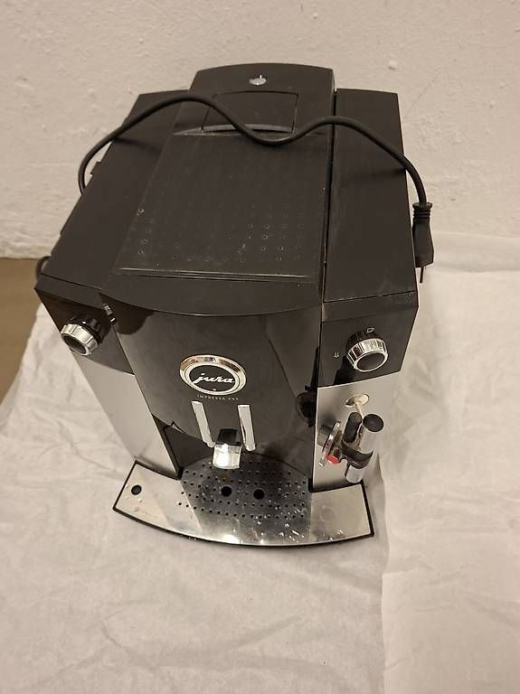 Macchine per caffè & Macchine per espresso: Jura Kaffeemaschine – Usato da Olten venduto da Mezopotamya 1