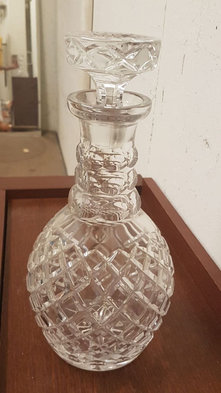 Caraffe: Kristall Karaffe, sehr hochwertig schwer – Nuovo (secondo la descrizione) da Unterägeri venduto da Altgoldschmuck