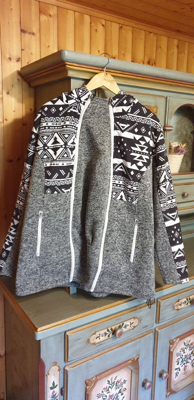 Giacche: Damen Umstandsjacke/Tragejacke – Usato da Stoos SZ venduto da may_p9xx 1