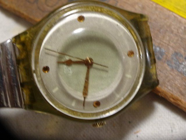 Swatch Montres: S-WATCH HERREN  UHR,QUARTZ.LÄÜFT – D'occasion à zürich par ahmad01 8