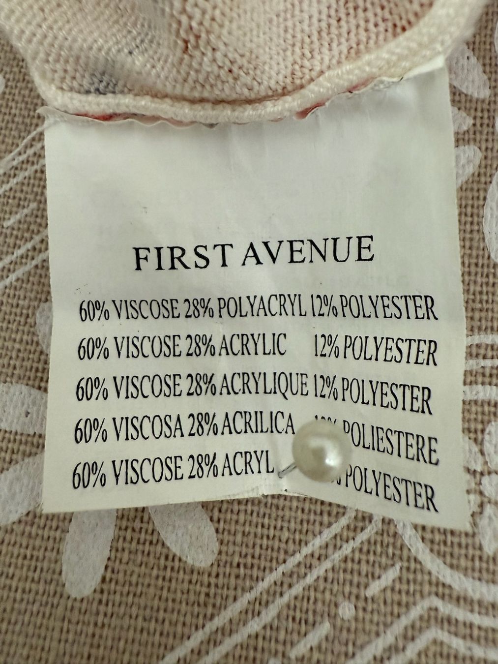 Top: First Avenue - Top - Pull - Haut - M – Usato da Sion venduto da accroshoes 8