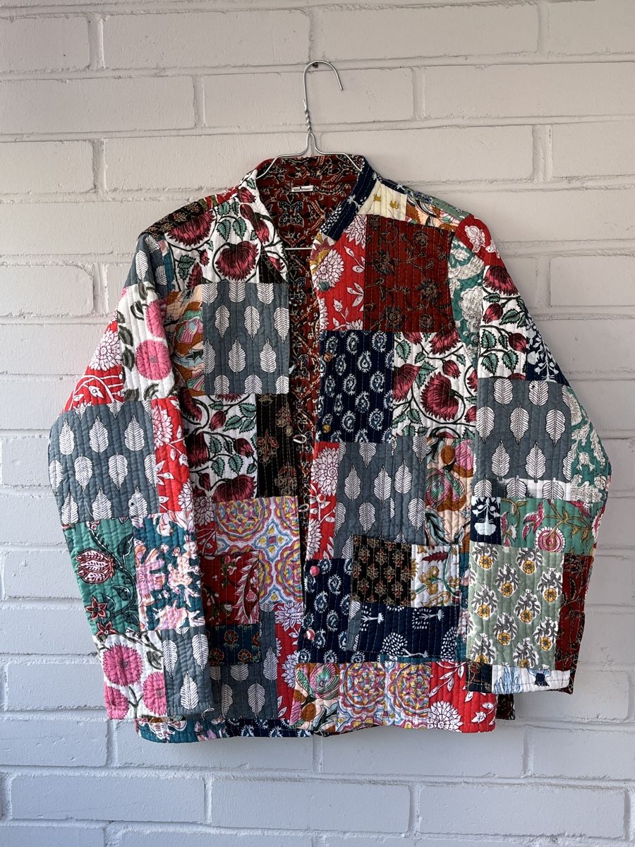 Giacche: Reversible Patchwork Jacket – Handmade in Jaipur – Nuovo e nell'imballaggio originale da Chiasso venduto da Pat_chuli