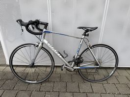 Rennvelo Giant Defy, Aluxx SL Fluidform
