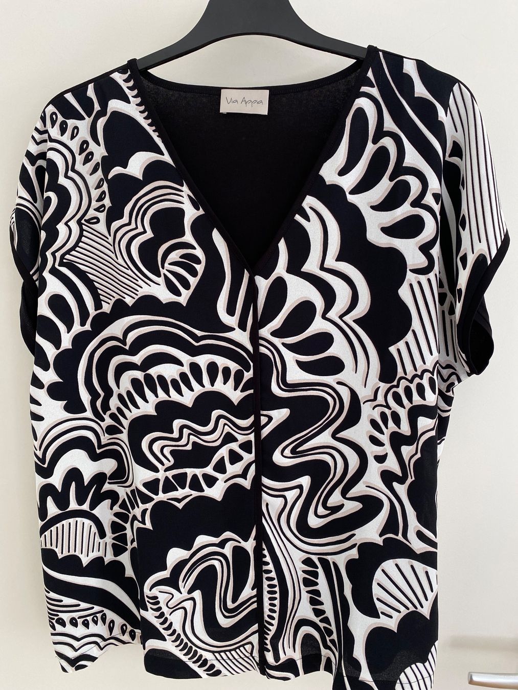 T-shirt: T-Shirt Gr. 42 – Usato da Rapperswil SG venduto da Hubeli