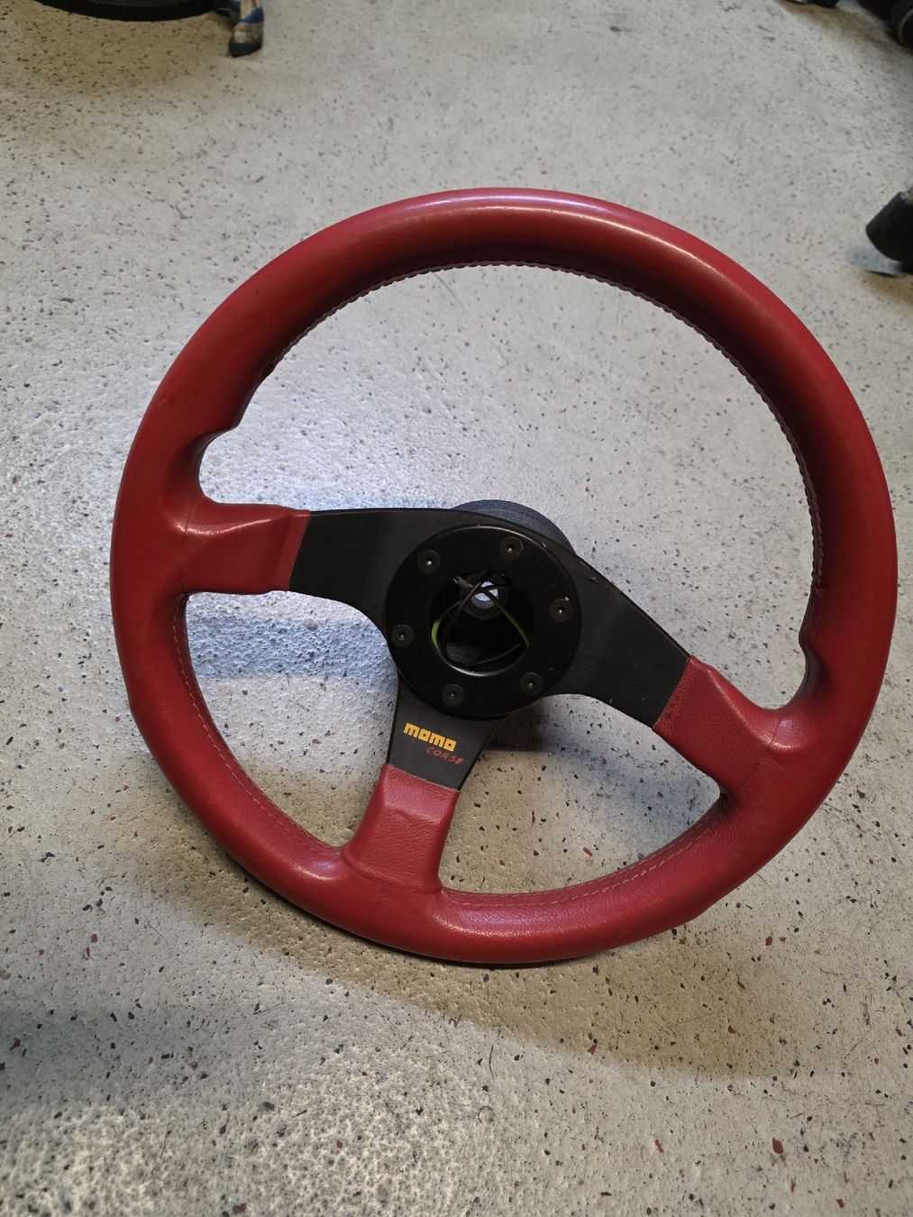 Alle Autoersatzteile: Momo Lenkrad CRX – Gebraucht aus Stachen von CR-XEE8