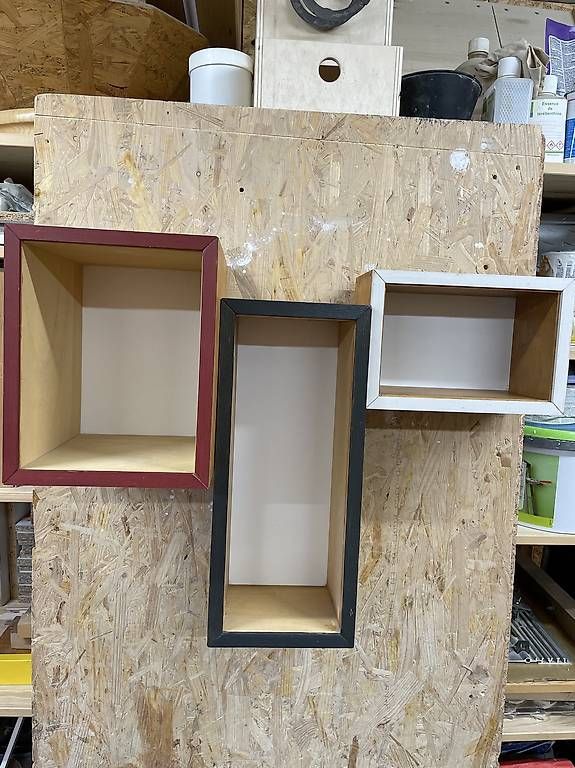 Regale: À donner, petite étagère unique! – Gebraucht aus Faoug von rocamadou 1