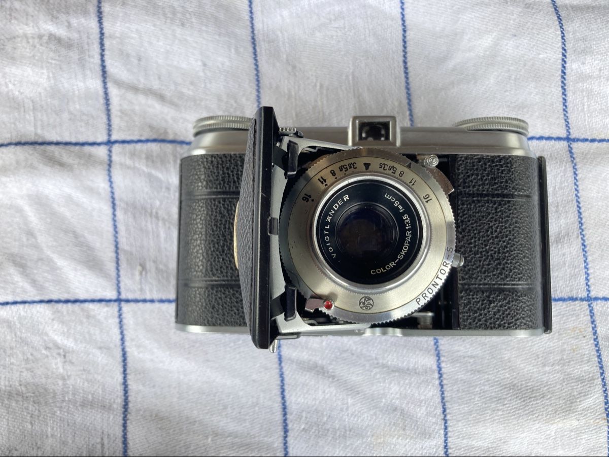 Zeiss Kamera: Zeiss Contaflex + Voigtlander Vito II Camera Set – Gebraucht aus Flims Dorf von daFlem 6