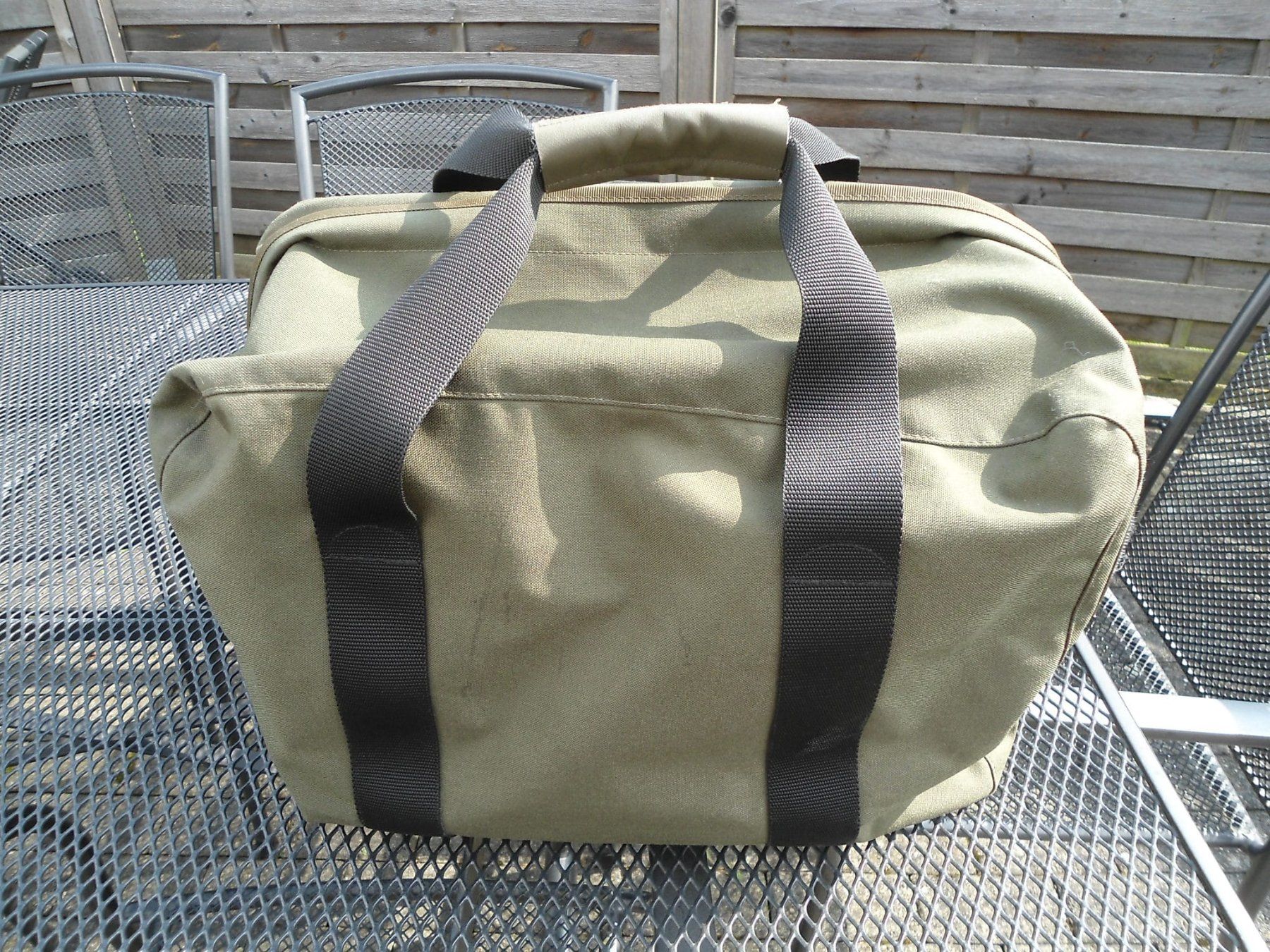 Taschen: Schweizer Armee F Tasche Effektentasche Weekender – Gebraucht aus Bern von watchcomp.