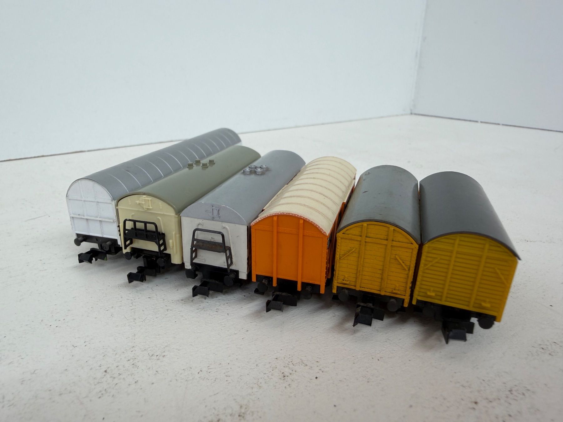 Modellini di ferrovie: Lima, Fleischmann, Roco, Trix Güterwagen – Usato da Büsserach venduto da ModellbahnDepot 2
