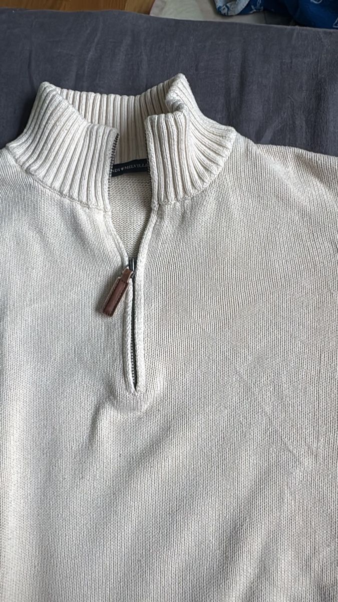 Brandy Melville Pullover & Sweatshirts: Brandy Melville Pullover mit Reissverschluss weiss – Gebraucht aus St. Gallen von fab_tv9f 1