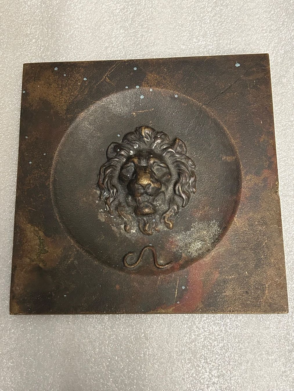 Foto & Immagini: Löwe Wandrelief antik Bronceguss – Usato da Etzelkofen venduto da Botti50