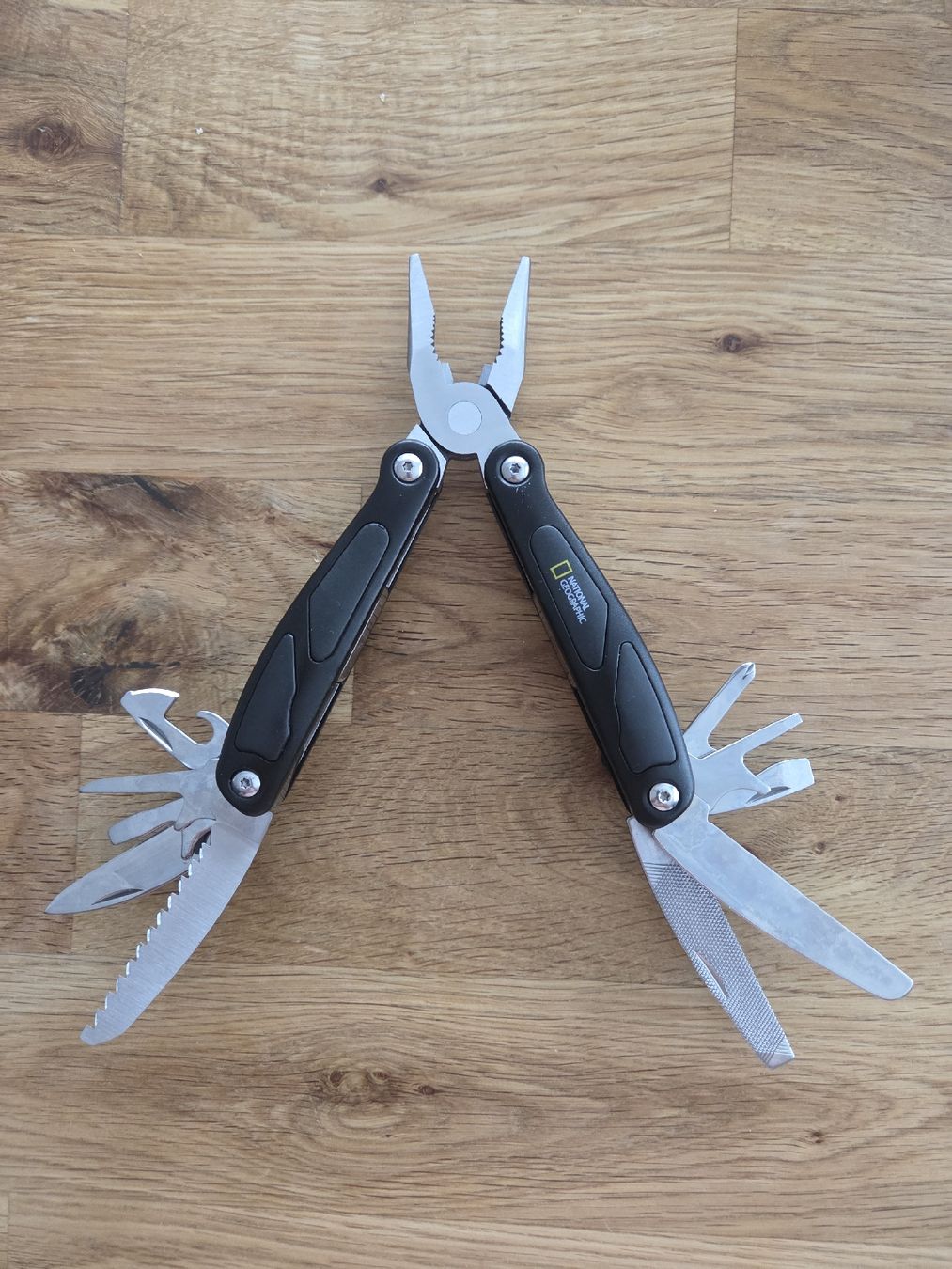 Tutti gli attrezzi: multifunctional tool national geographic [ abc 15 ] – Nuovo e nell'imballaggio originale da Villaz-st-Pierre venduto da petja31 4