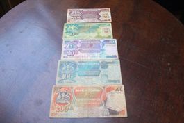 Ouganda 5/10/20/100/200 Shillings
