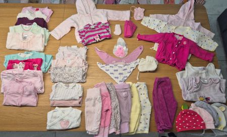 Kleider Paket Mädchen 1, 42 Teile, Winter, Grösse 56