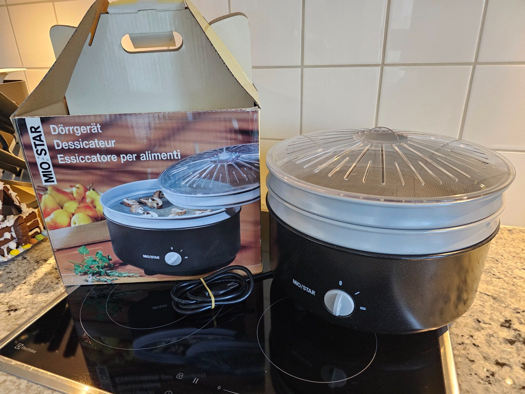 Mio Star Elettrodomestici da cucina: Dörrgerät MIOSTAR - Trockne Dein eigenes Obst, Gemüse! – Usato da Zürich venduto da sne.swiss 4