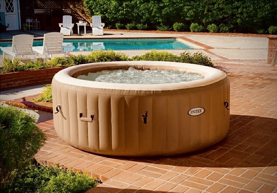 Intex Whirlpool: Intex Whirlpool/Jacuzzi – Usato da Düdingen venduto da Baliii