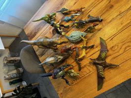 Jurassic World Dinosaurier Set.