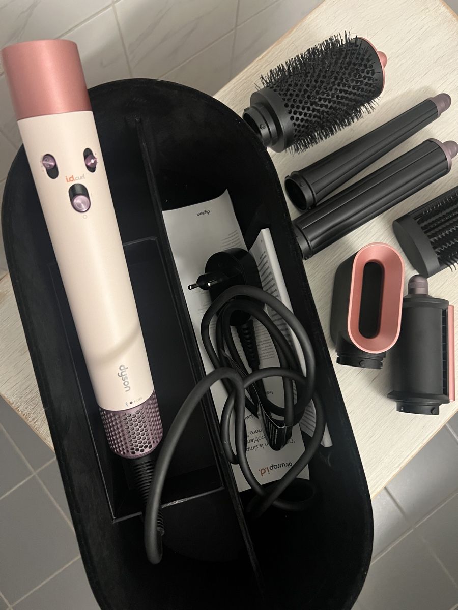Dyson Sèche-cheveux: DYSON Airwrap Multi-Haarstyler – D'occasion à Sursee par kni_qmh2 3