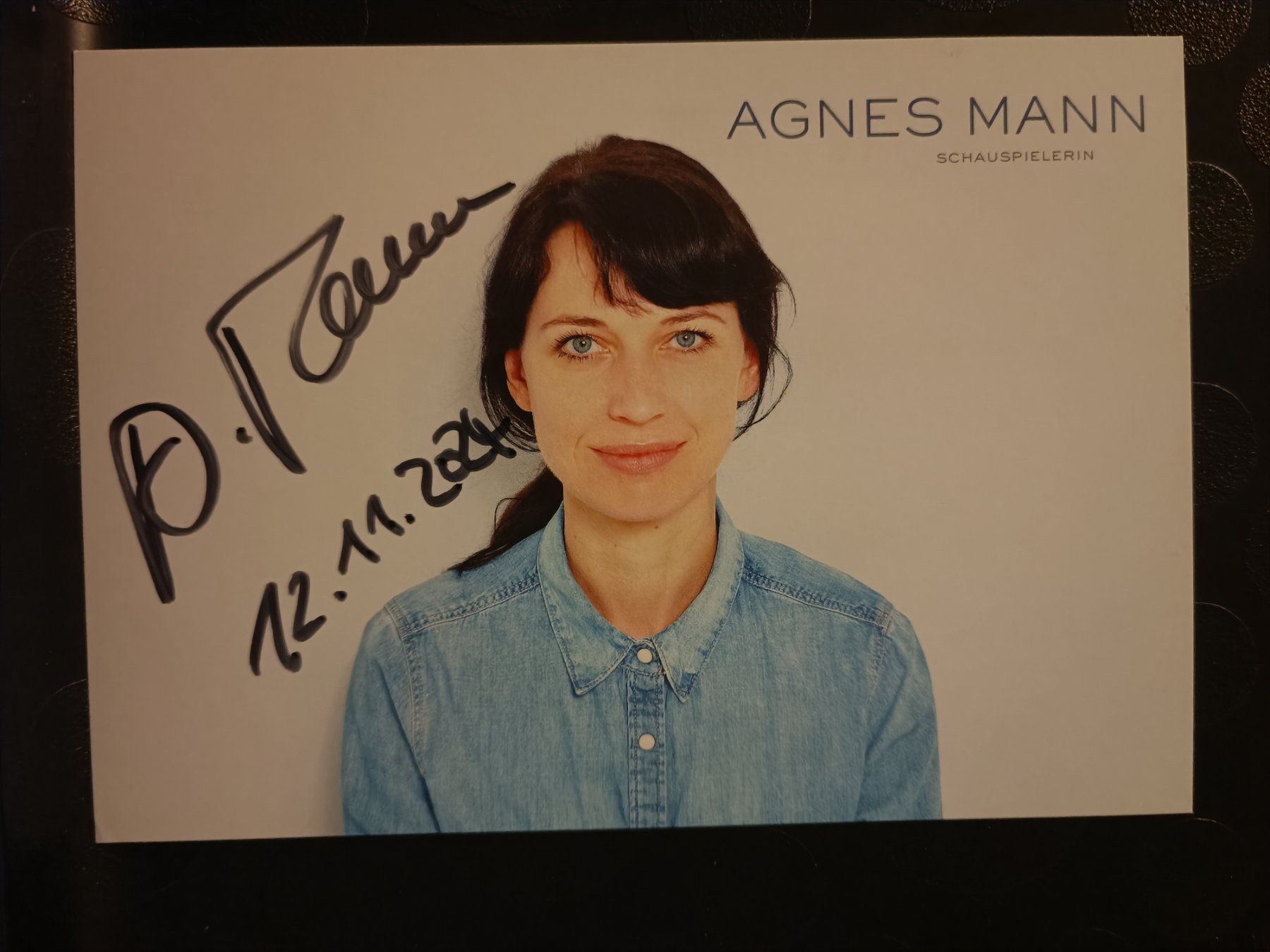 Autogramme: Agnes Mann -  Schauspielerin - handsigniert – Gebraucht aus Menziken von Artographs