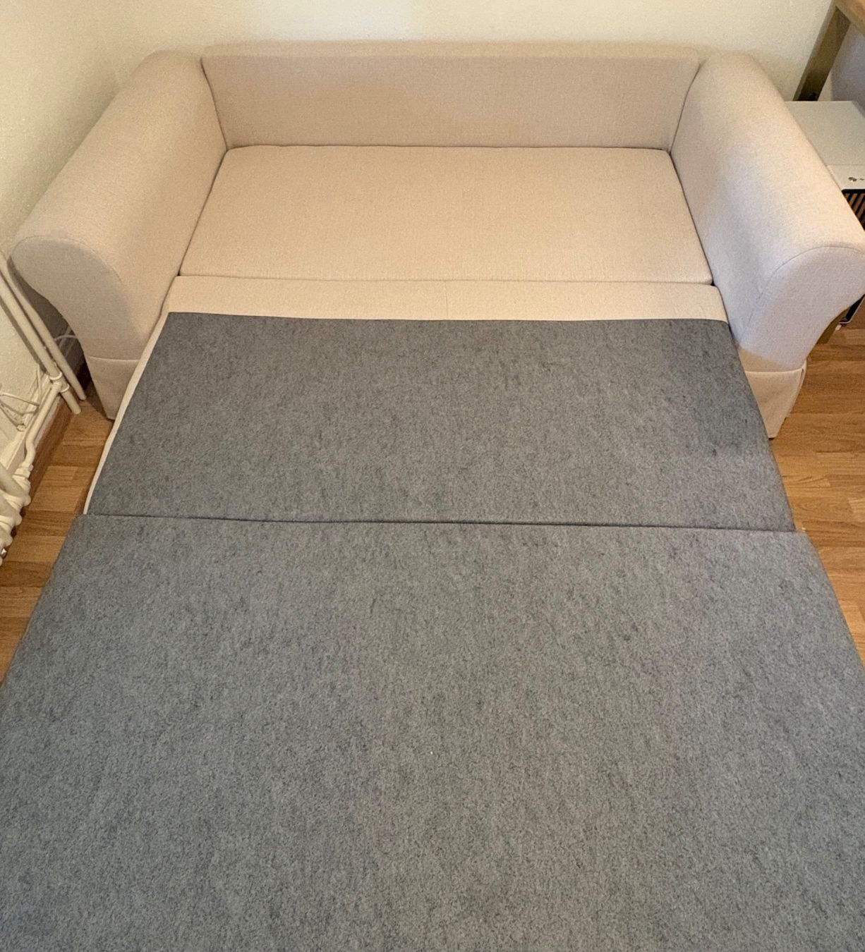 Sofas: Sofa bed - beige, good condition, comfortable seating – Gebraucht aus Thalwil von ste_jwm7 3