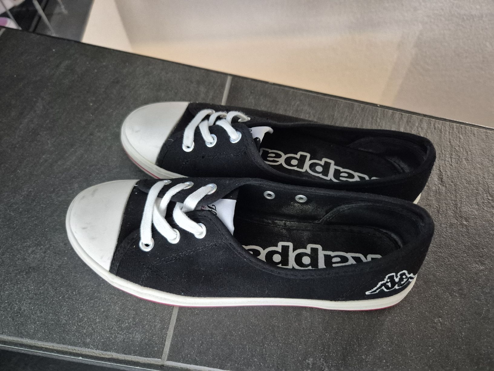 Scarpe da donna: Kappa Schuhe 37 – Usato da Würenlingen venduto da kuh33
