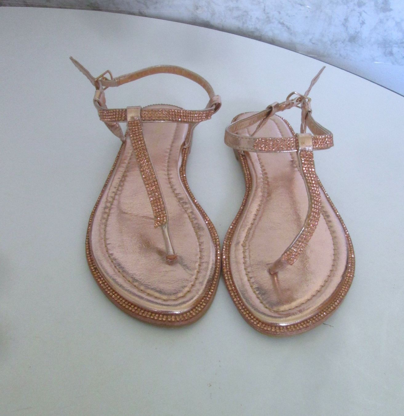 Chaussures femmes: Primadonna Flip-Flops Größe 39 – D'occasion à Sementina par babucia