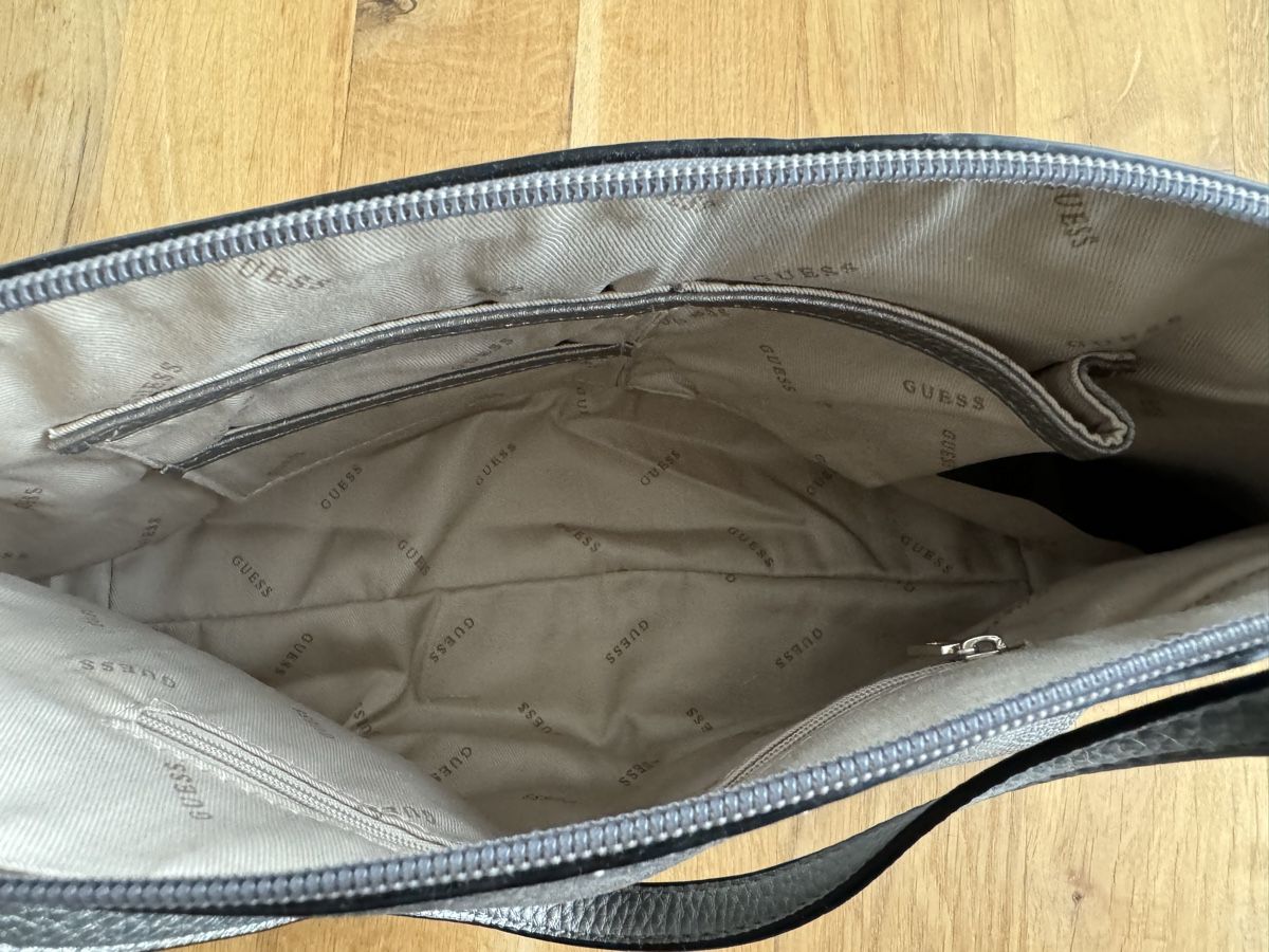 Guess Taschen für Damen: Tasche Guess gold silber neu – Neu (gemäss Beschreibung) aus Uznach von Martina191185 2