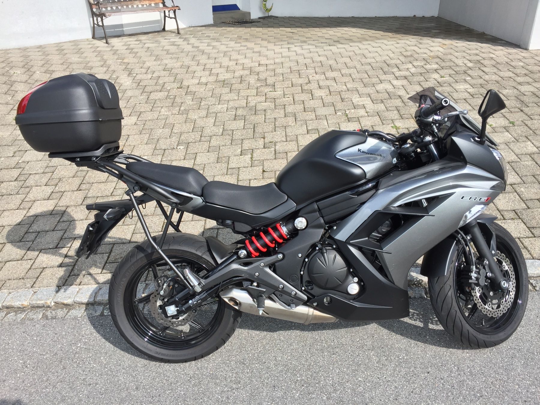Kawasaki Strada: Kawasaki ER-6f – Usato da Schwellbrunn venduto da Maingate 3