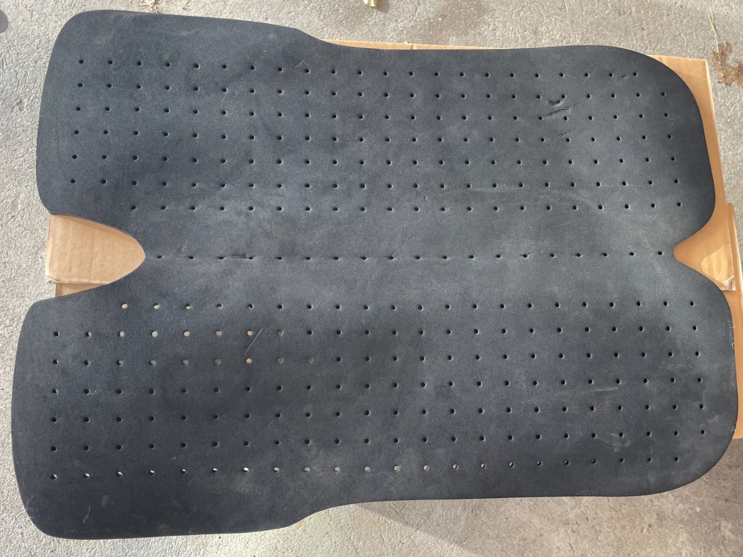 Sattel & Sattelzubehör: Showmaster Sattelpad, non slip + Shock absorbing, schwarz – Gebraucht aus Zürich von ann_5xby 1