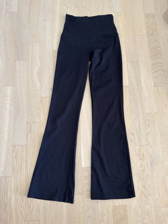 Oysho Flared Leggings Schwarz – Grösse S