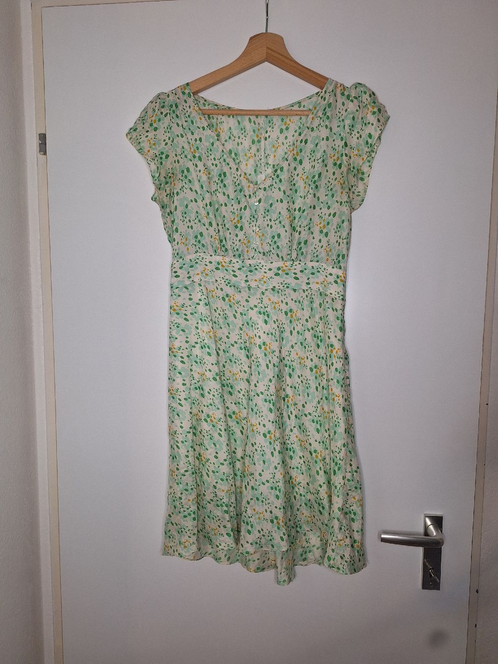 Kleider: Sommerkleid grün 100% Seide Grösse S – Neu (gemäss Beschreibung) aus Adlikon b.Regensdf von che_xxb9