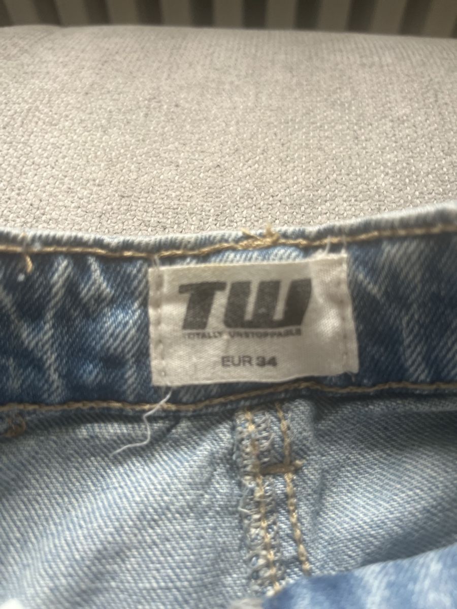 Pull&Bear Röcke: Jupe longue en jean Taille 34 – Gebraucht aus Nyon von ali_w2tv 1