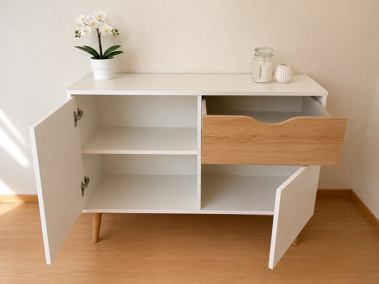 Cassettiere: Modernes Sideboard Weiss/Eiche 99 cm – Usato da Glattpark(Opfikon) venduto da Carpri 2
