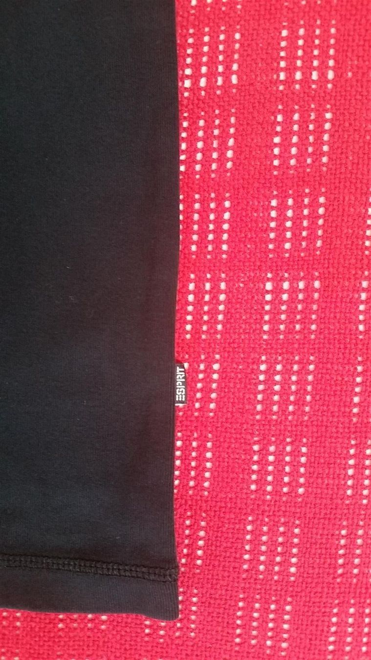 Pullover & Sweatshirts: ESPRIT Sweatshirt mit Aufdruck, schwarz – Gebraucht aus Winterberg ZH von Gemini63 3