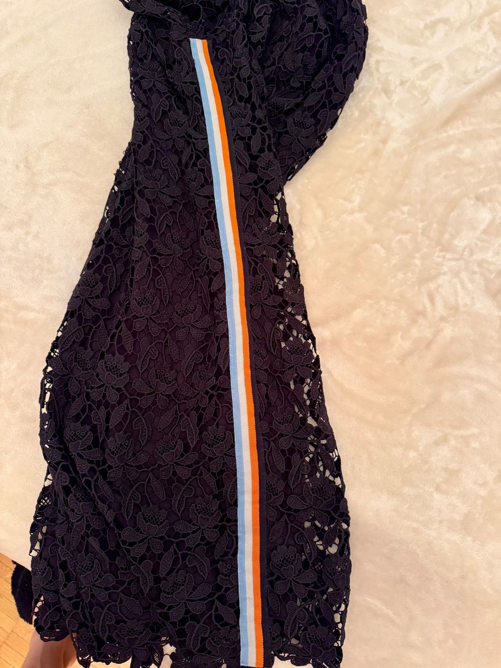Hugo Boss Kleider: Hugo Boss Damenkleid – Gebraucht aus Zürich von VictoriaGVA 3