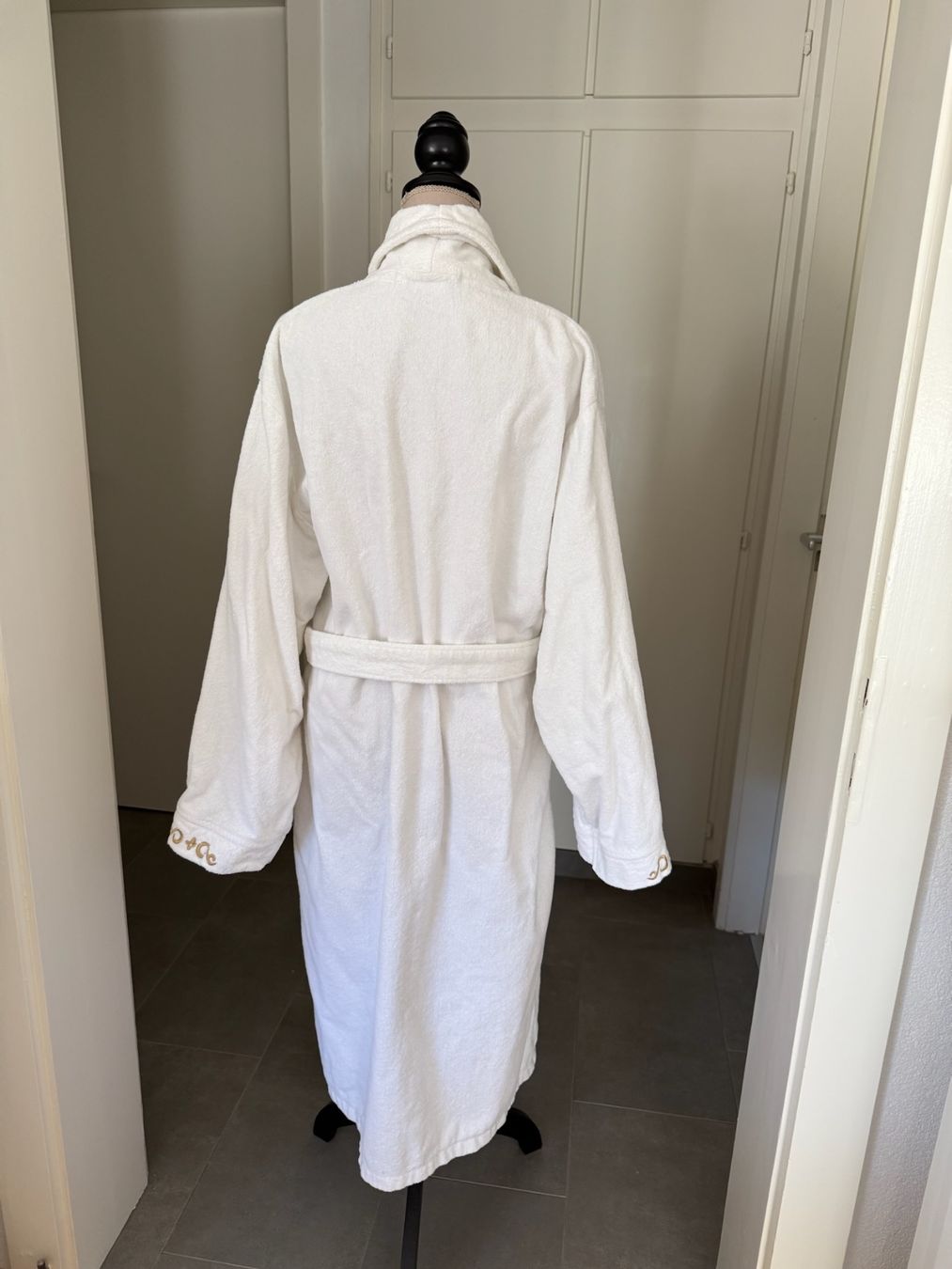Accappatoi: Peignoir - L/XL – Usato da Sion venduto da accroshoes 2