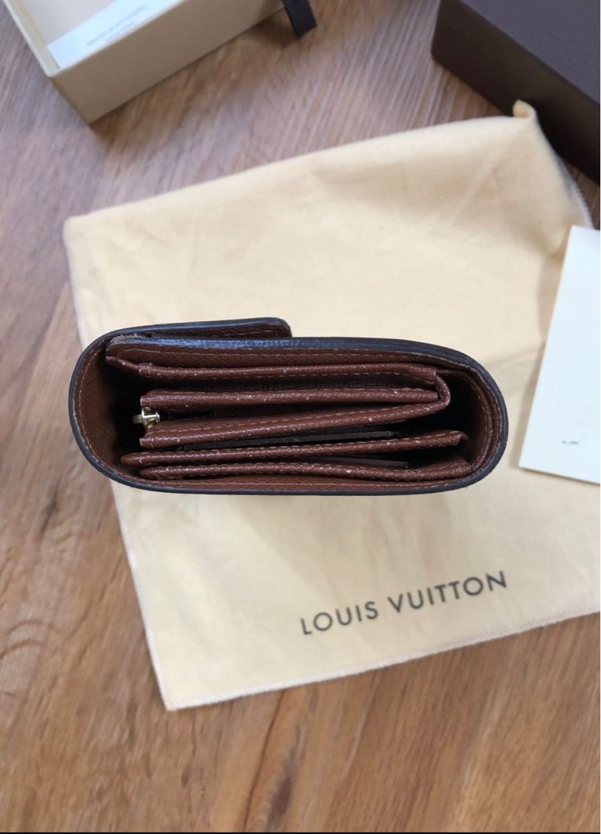 Louis Vuitton Portamonete: Louis Vuitton Portemonnaie – Usato da Ballwil venduto da mon_sb5l 1