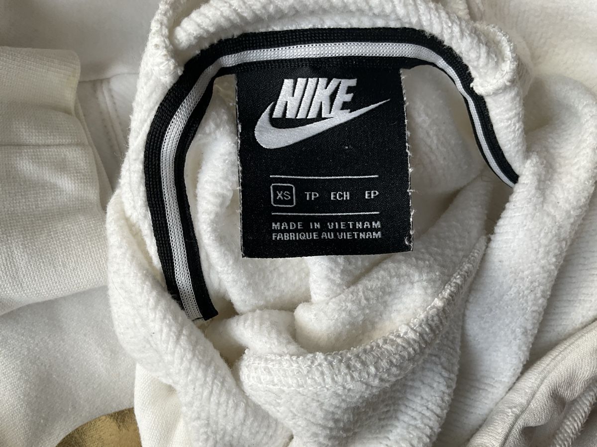 Nike Pulls et sweat-shirts: Kapuzenpullover Nike XS – Neuf (Voir description) à Oberhof par Hibrzel 2