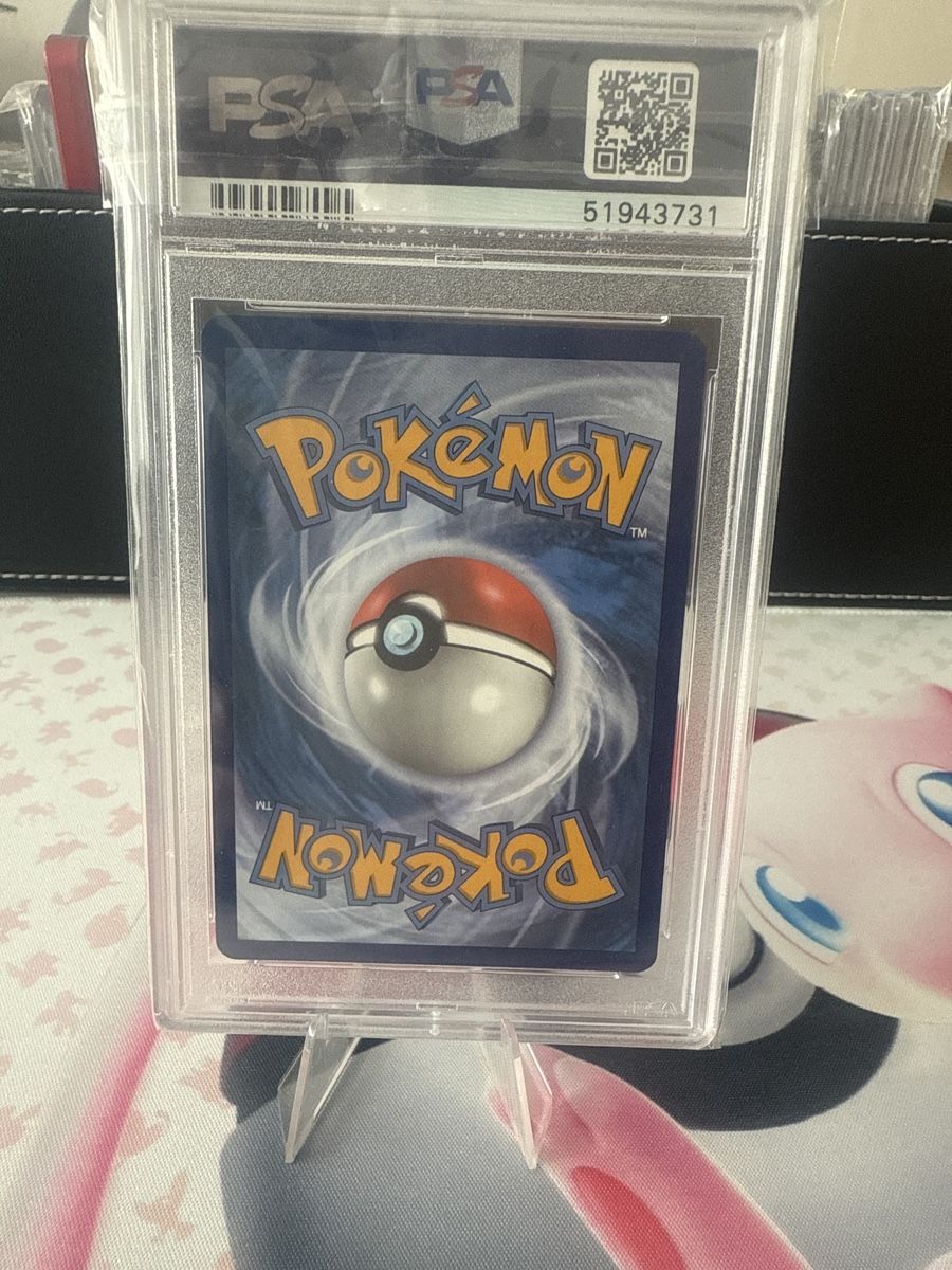 Pokémon Sammelbilder & Trading cards: CHARIZARD VMAX PSA10 / CHAMPION'S PATH 074 FULL ART – Neu und originalverpackt aus Buchs ZH von ber_wjl8 1