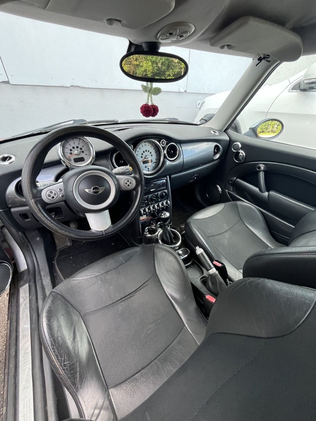Autos: Mini Cooper 2005 – Gebraucht aus Lachen SZ von Tennis2023 4